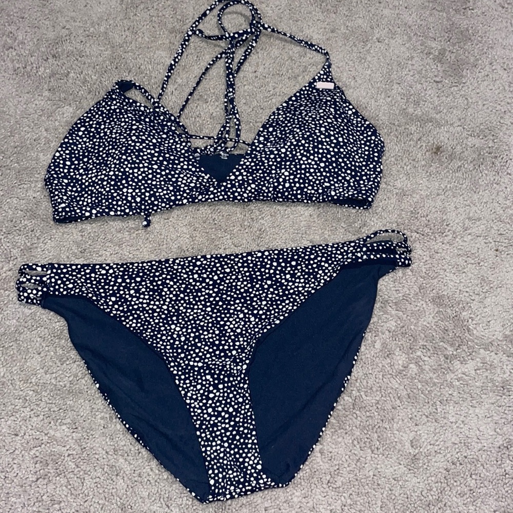Roxy 2 piece set